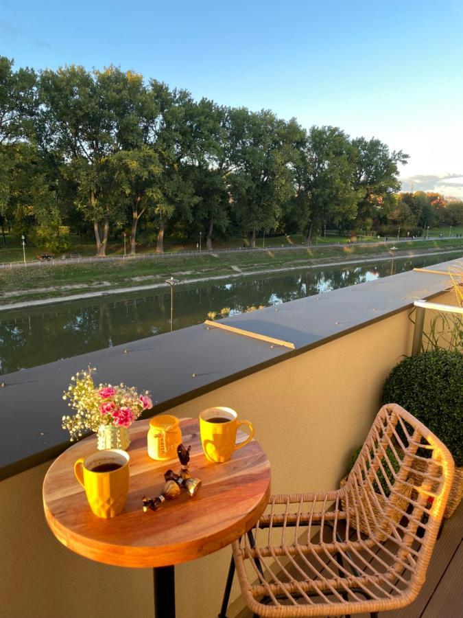 Апартаменти Capital Towers Rzeszow, Free Parking, Terrace Екстер'єр фото